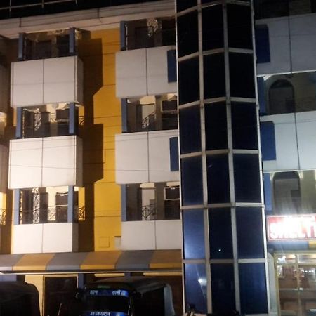 Hotel Shelter Tarapith Esterno foto